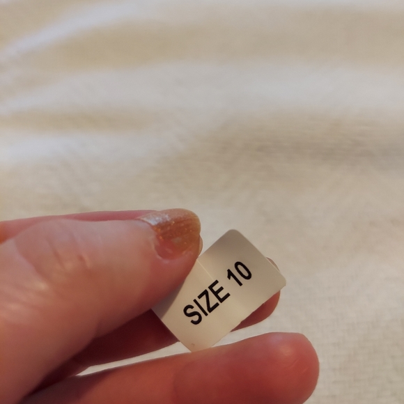 Sky Blue Topaz Ring Size 10 - Picture 13 of 15